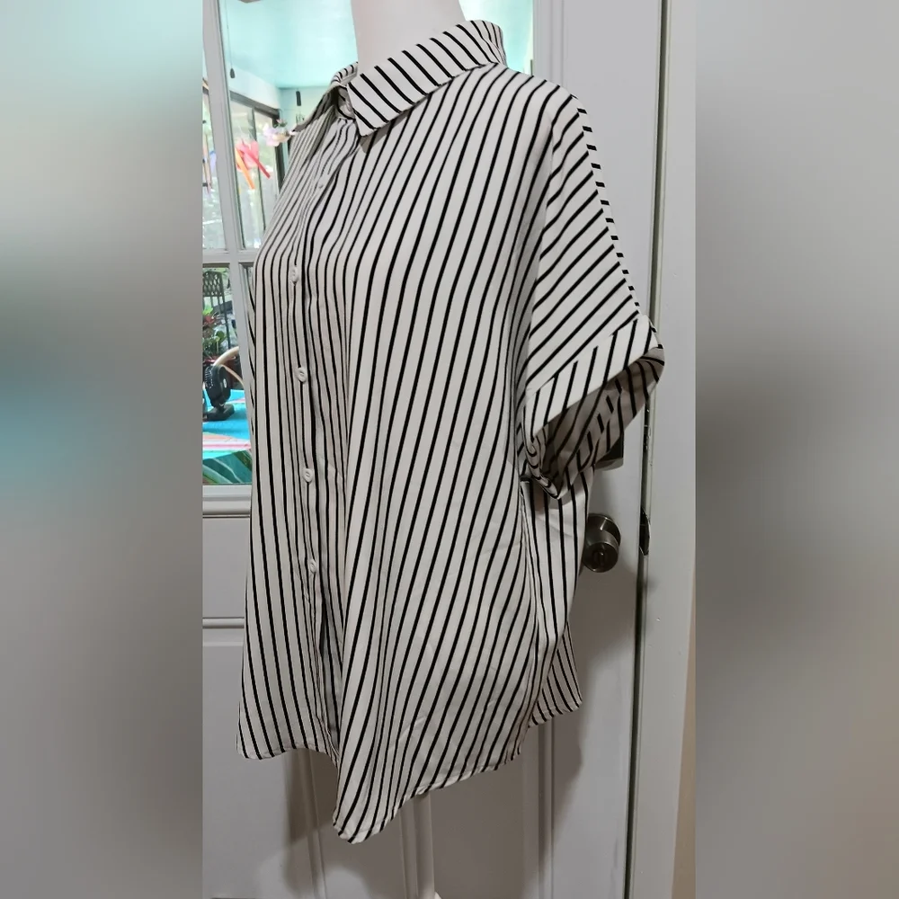 Shein striped button down - Picture 6 of 10